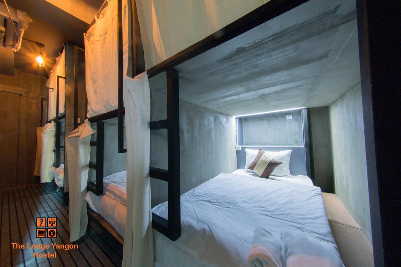 The Lodge Yangon Hostel Eksteriør billede