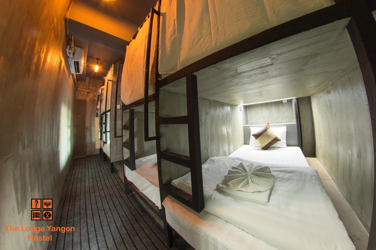The Lodge Yangon Hostel Eksteriør billede
